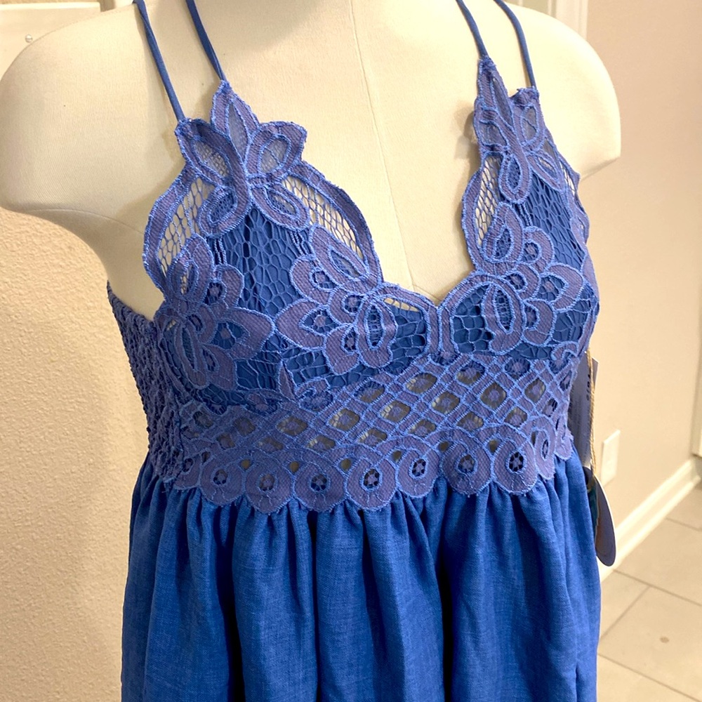 Hummingbird Lace Summer blue dress nwt size large